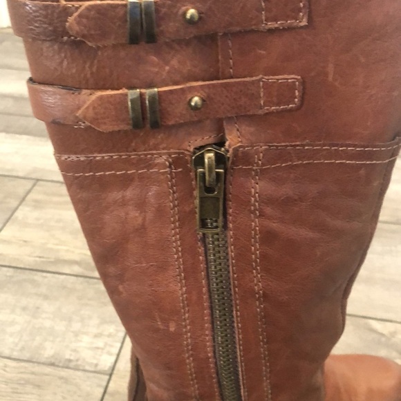 Franco Sarto Patina heeled cognac brown leather upper boots with side zipper - Picture 5 of 13